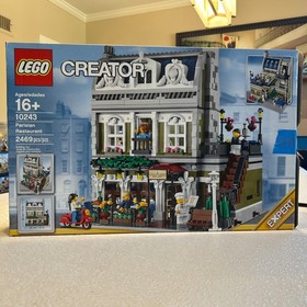 LEGO 10243 Parisian Restaurant Complete w/ Minifigs 16+ 2469 Pieces