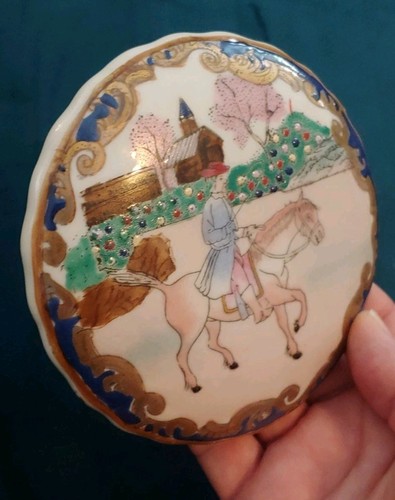 Vintage Man On Horse Equestrian Porcelain Hand Painted Lid Trinket Powder Jar - Picture 7 of 12