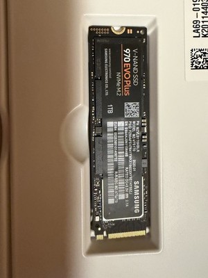 Samsung 970 EVO PLUS 1TB M.2 SSD USED