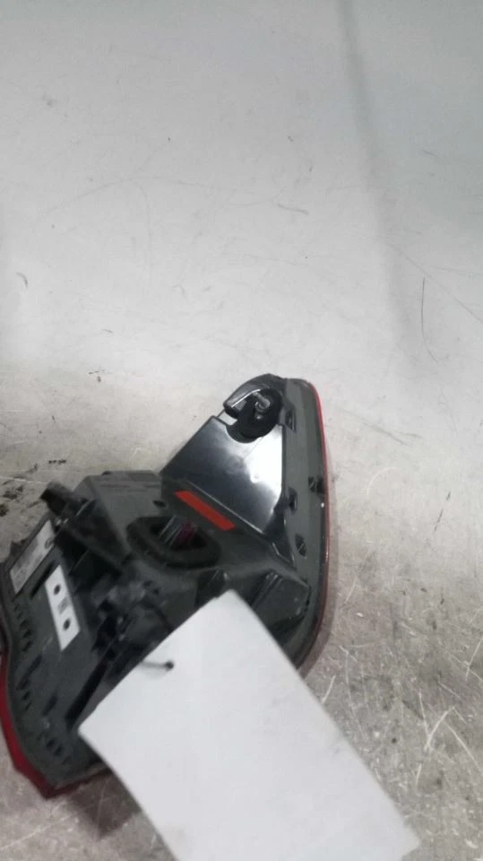 Driver Left Tail Light Quarter Panel Mounted Fits 16-19 BMW 740i 397338 - Image 2 of 3