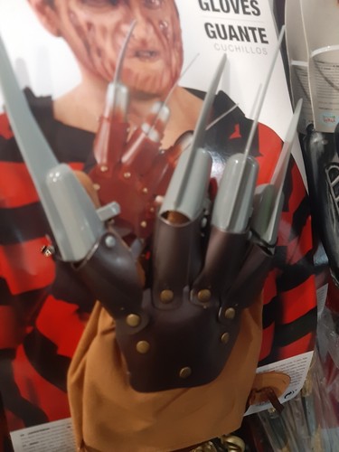 Guanto Freddy Krueger - Foto 2 di 2