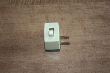 Vintage Ge 2 Prong Onoff Plug In Switched Outlet 15a Tested Works See Pix Vintage Ge 2 Prong Onoff Plug In Switched Outlet 15a Tested Works See Pix