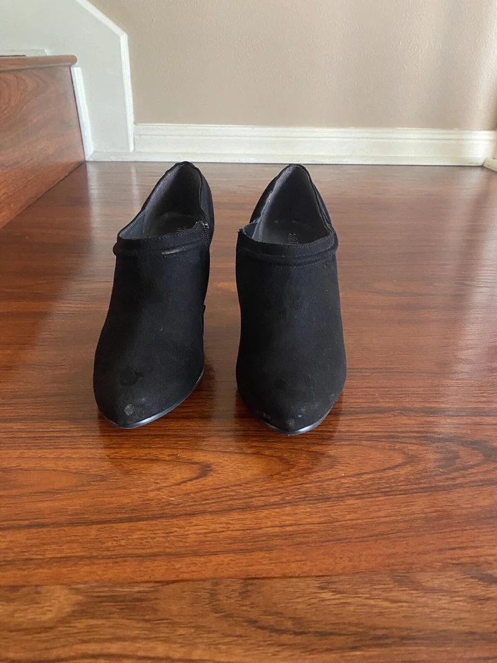 ANN MARINO Mujer Negro Gamuza Cuero Cierre Zapato Tacones Altos 6M Usado Foto 2 de 4