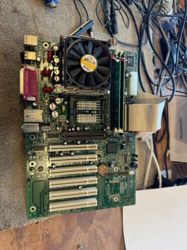 Intel motherboard D845BG, P4 CPU, I/o Shield, RAM, AGP GPU, Cables