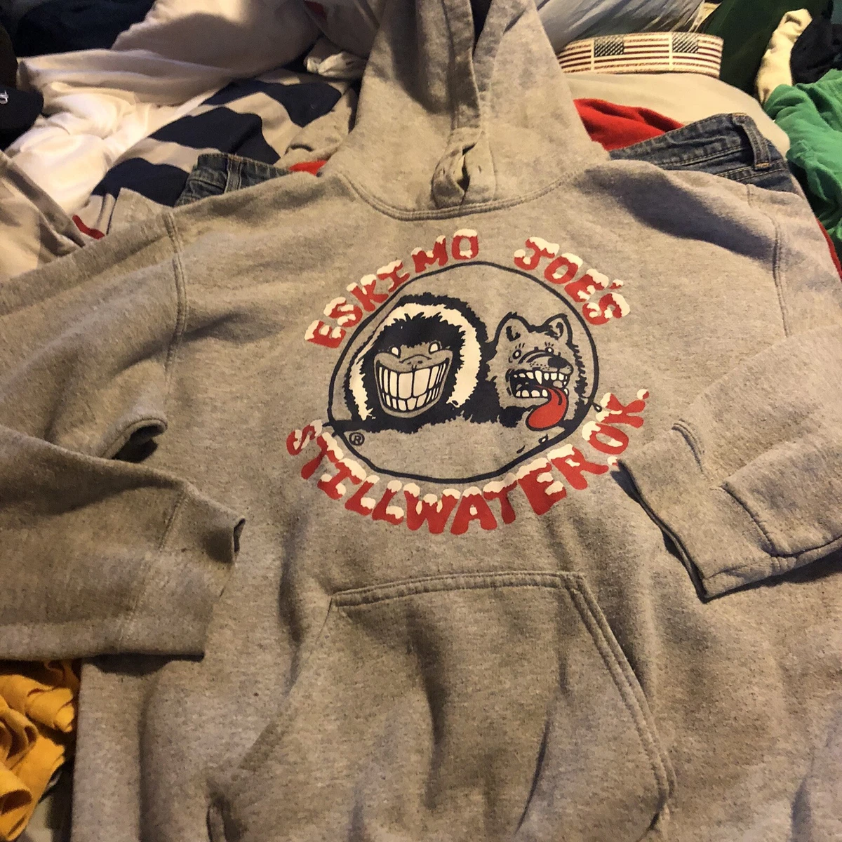 Eskimo joe's deals christmas sweatshirt 2018