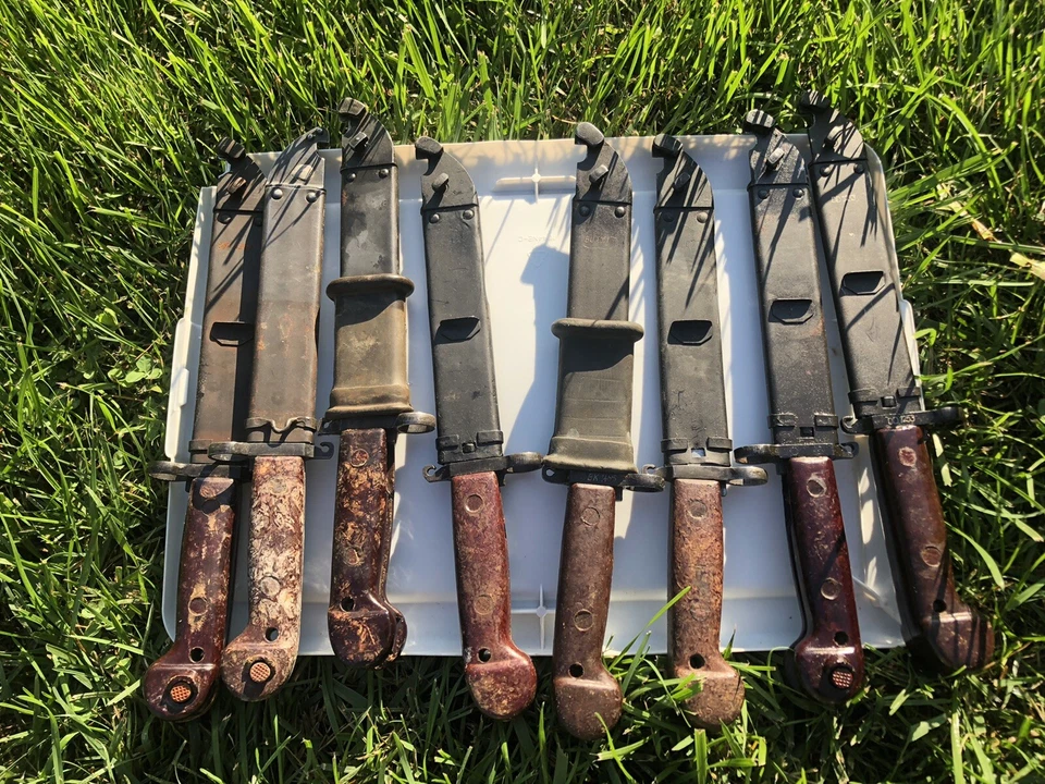 Cuchillo Bayoneta Ak Rusia Soviética SUPER RARO Tula Años 50 Ruso Con Estuche Foto 2 de 4