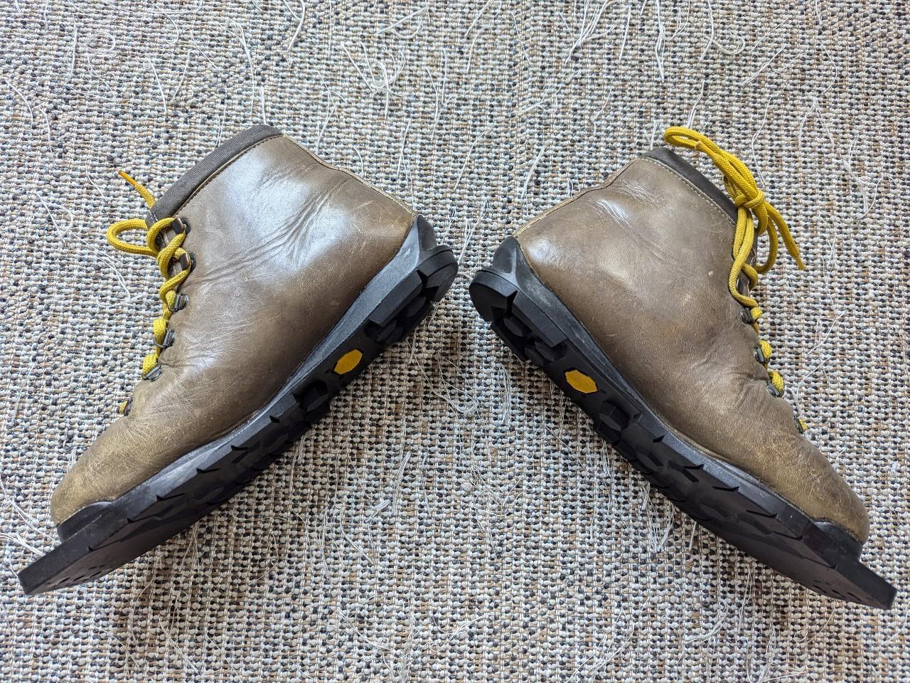 SALOMON stivali vintage 3 PIN cross country ASOLO vibram 40 EU ITALIA telemark 75mm nordico