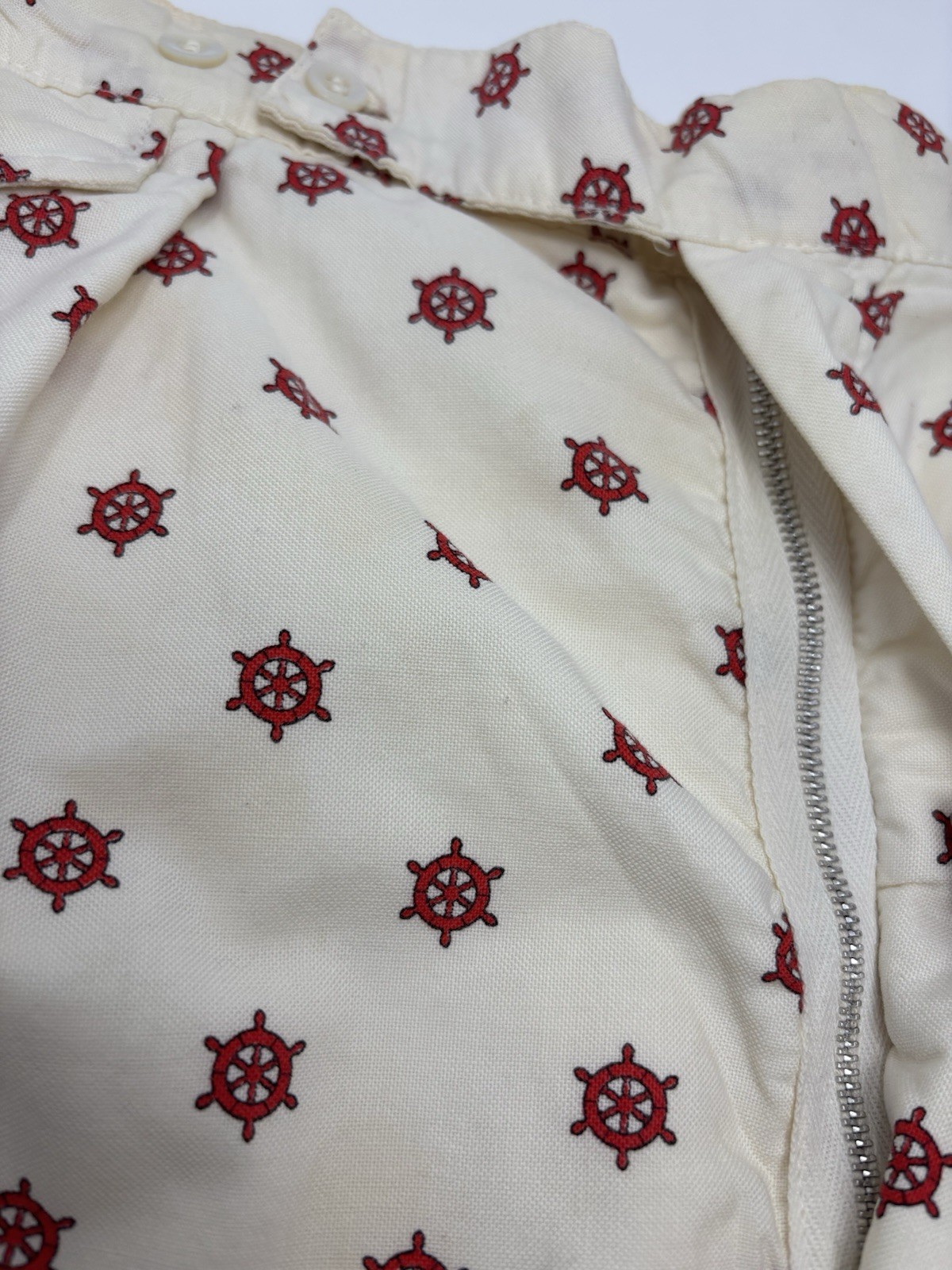 1950s Red Ivory Swim Trunks Bathing Suit Nautical Boat Wheel Cotton Shorts Med