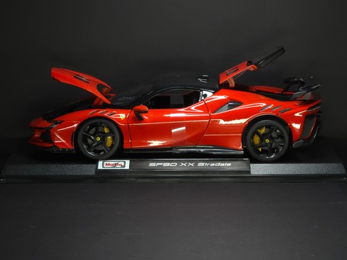 Ferrari SF90 XX Stradale 1:18 Maisto Exclusive Style Special Edition - Red - Picture 4 of 16