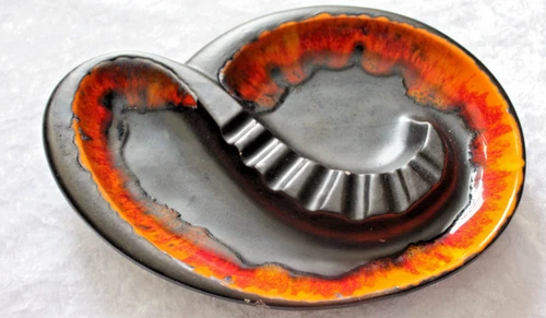 Vintage Royal Haeger 153 U.S.A Ceramic Glazed Orange And Brown Ashtray