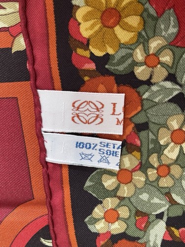 Vtg Loewe Madrid 100% Silk Scarf Tapices Reales NIB Floral Vase Fruit Square - Picture 10 of 23