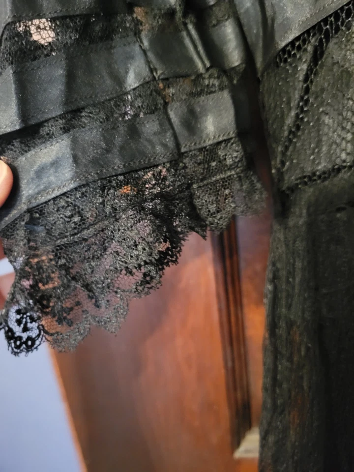 Edwardian Antique Black Lace Dress - Image 2 of 4
