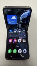Samsung Galaxy Z Flip6 256GB Silver Unlocked Smartphone
