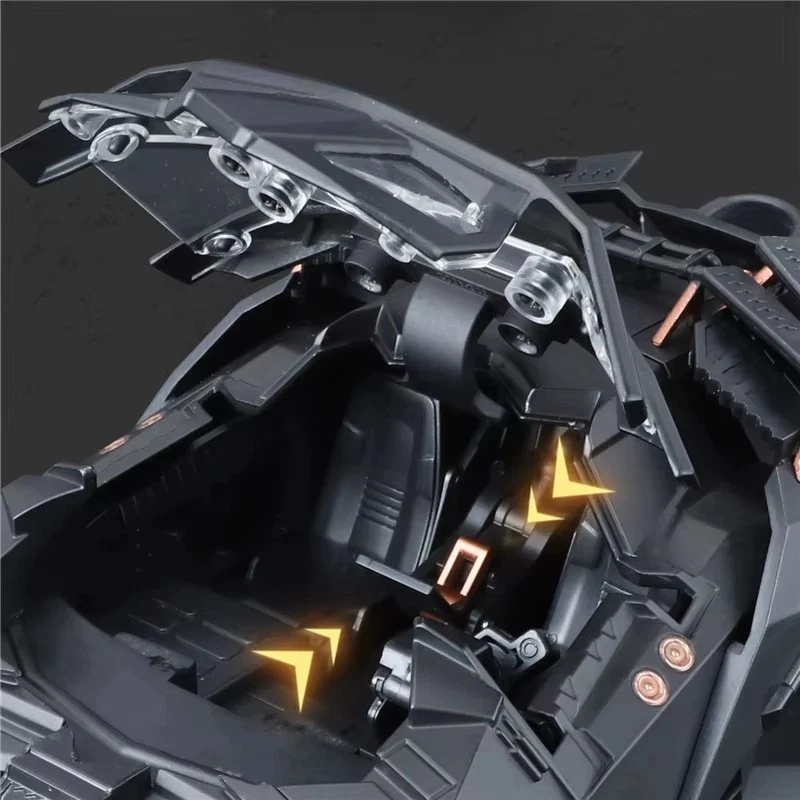 1:24 THE BATMAN Batmobile 2008 DC Comics Diecast Car Toy Gift Collectible NEW - Image 2 of 4