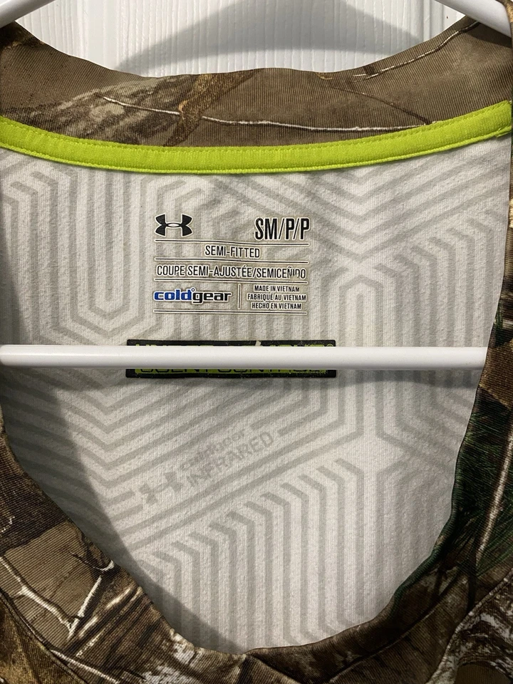 Women’s Under Armour Cold Gear Scent Control L/S Shirt SM Realtree  Semi-Fitted - Image 2 of 3