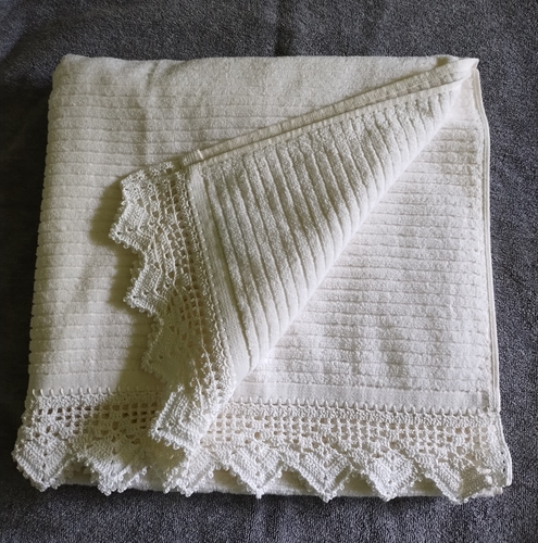 New Gift Handmade Crochet Baptism/Christening Baby Keepsakes Cross White Towel - Picture 2 of 6