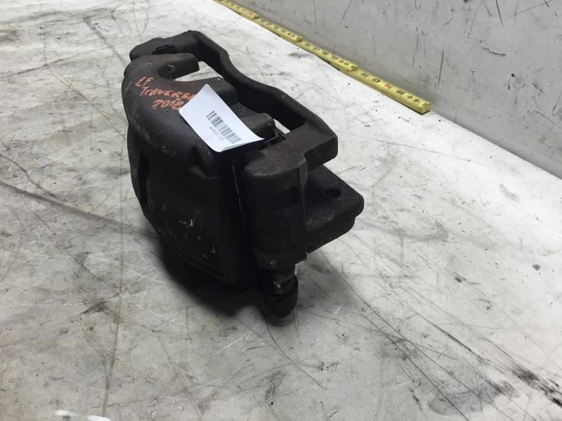 Chevrolet Traverse 2012 pinza de freno delantera izquierda lado del conductor OEM+ Foto 2 de 4