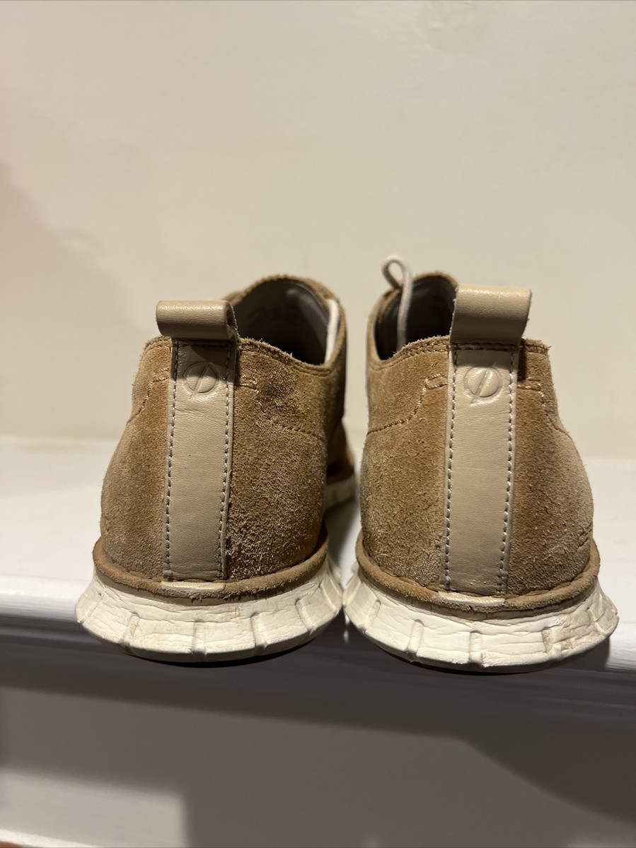 Cole Haan Men display picture 1