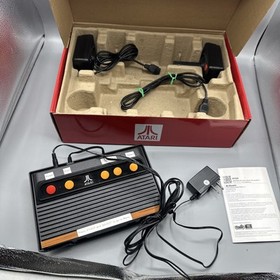 Atari Flashback 8 Classic Game Console 105 Built In Games in Box-S