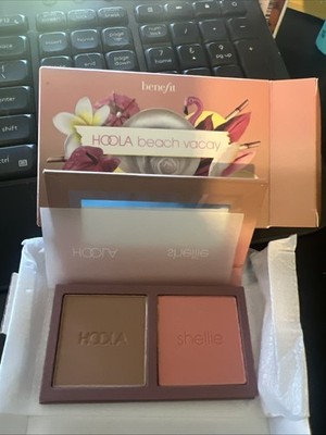 Benefit Hoola Beach Vacay Matte Bronzer and Warm Seashell-Pink Blush Duo