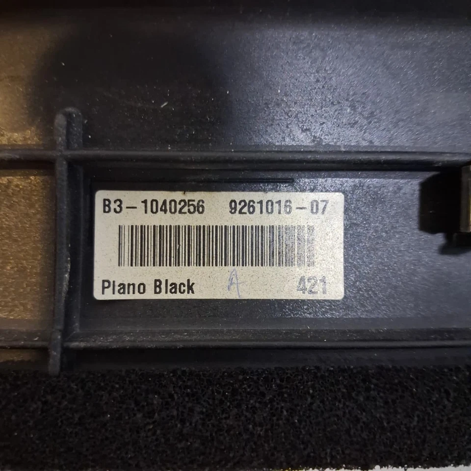 09-20 Rolls-Royce Ghost Driver moldura de puerta OEM USADO-7218200 Foto 4 de 4