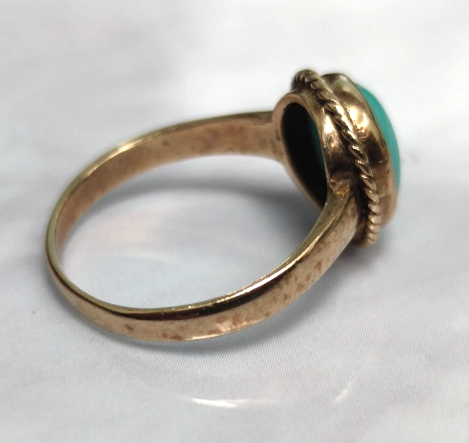 Anillo de oro amarillo de 9 quilates piedra turquesa verde Reino Unido sello anillo talla L 1/2 Foto 2 de 4