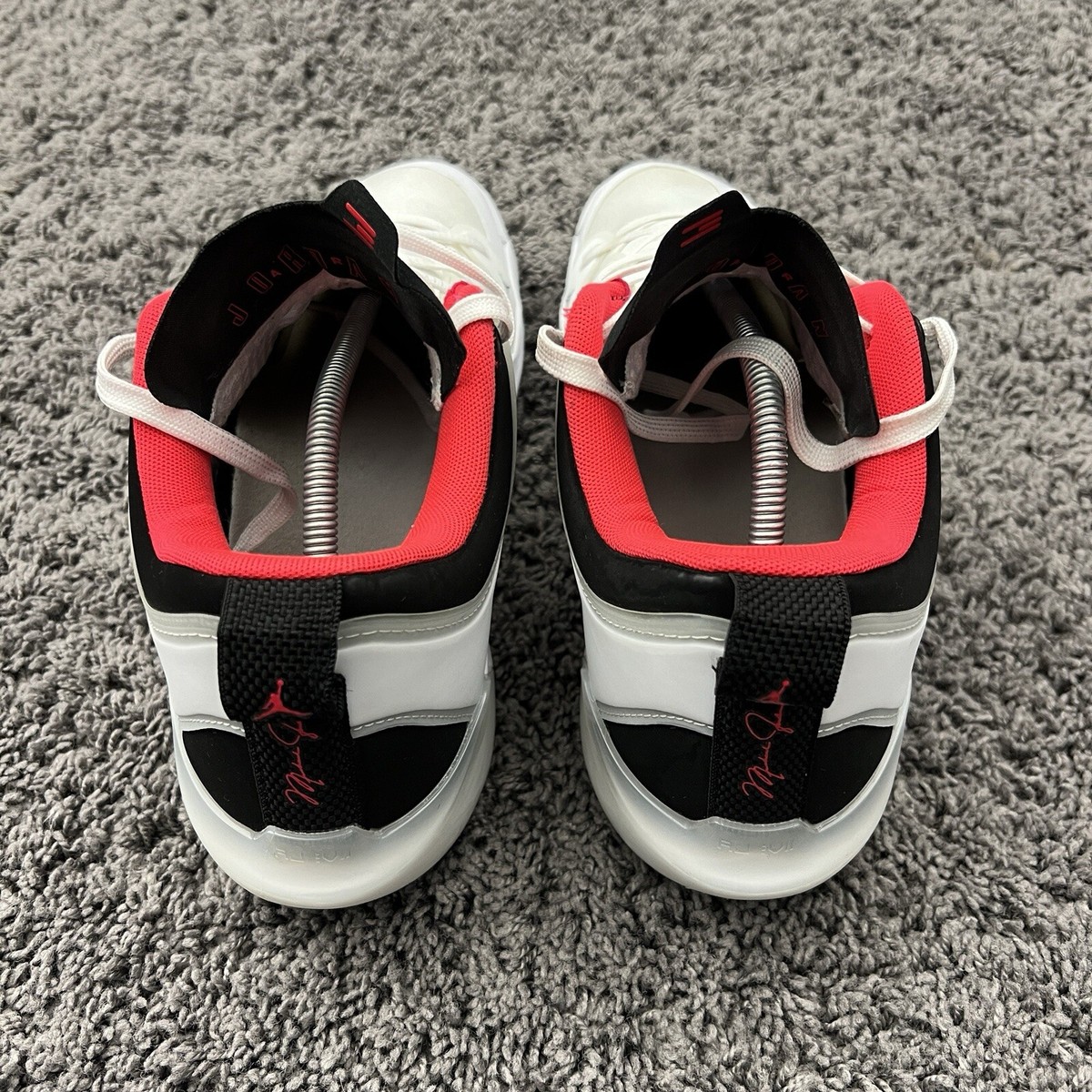 Jordan37 ロー ホワイト/ブラック/レッド Jordan Air Jordan 37 Low