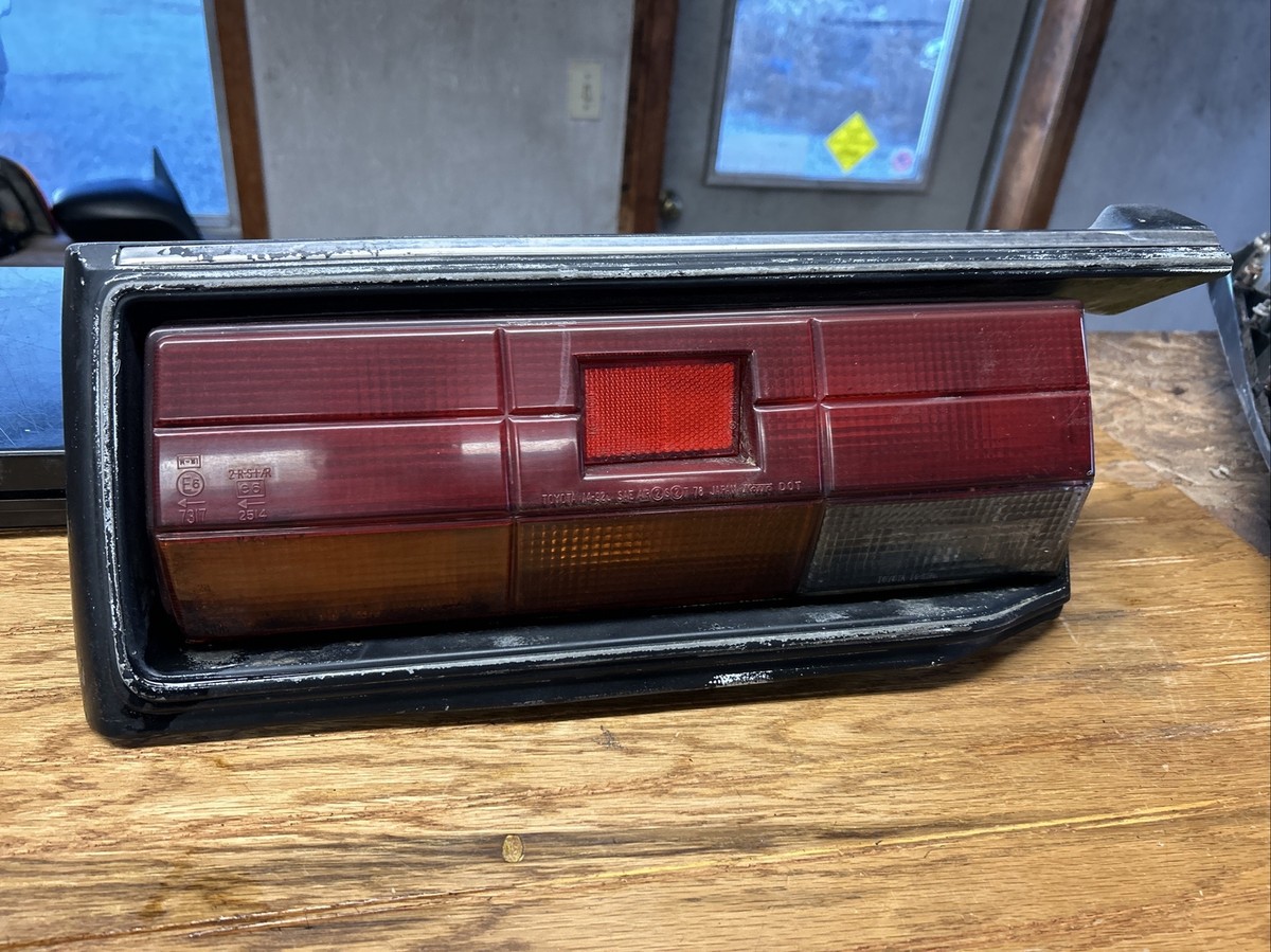 80 81 Toyota Celica Liftback Hatchback LH Left Tail Light Us Spec