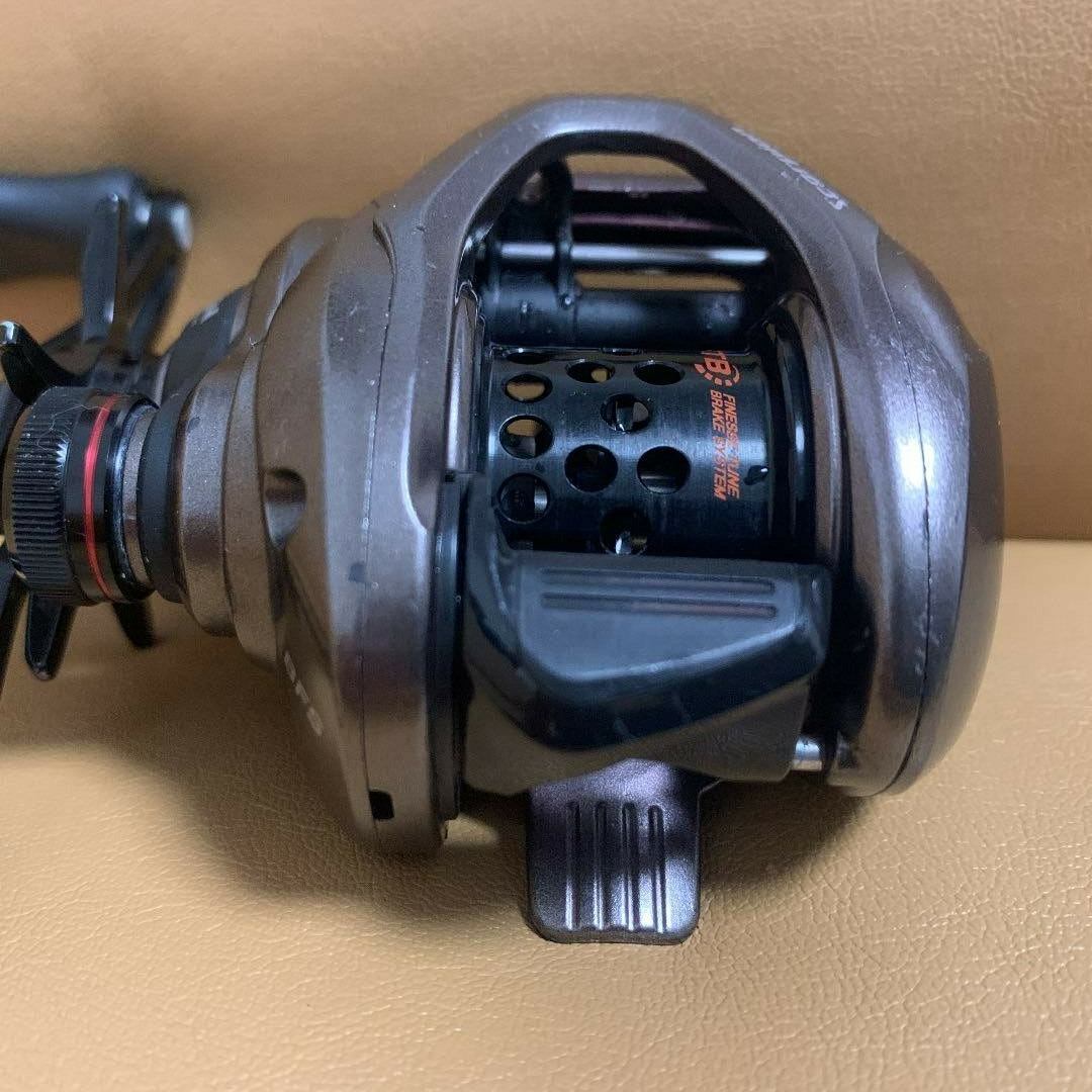 と*ん様 SHIMANO 17スコーピオン　BFS LEFT Shimano 17 Scorpion BFS Left Bait Casting Reel 6.3:1 Gear Very