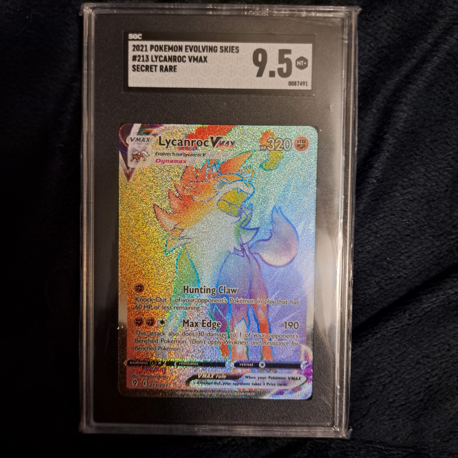 2021 Pokémon Evolving Skies Lycanroc Vmax 213/203 CGC 10
