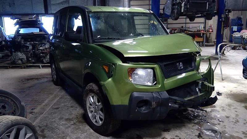 Зеленая правая задняя дверь для пассажира подходит для 03–06 ELEMENT 70509 - Изображение 2 из 4