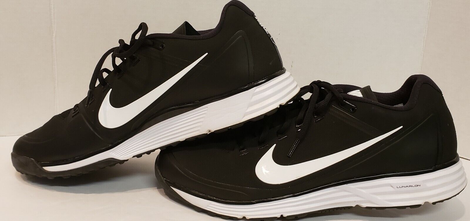 nike lunarlon black and white