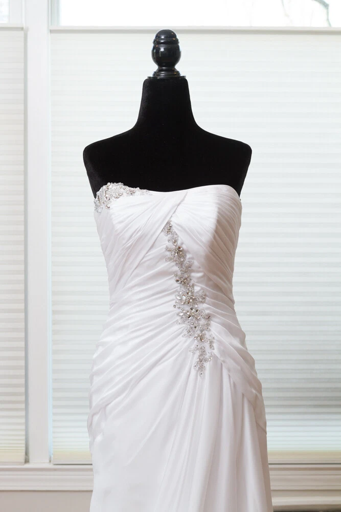 Maggie Sottero Heidi Sample Wedding Dress (Size 6) | eBay
