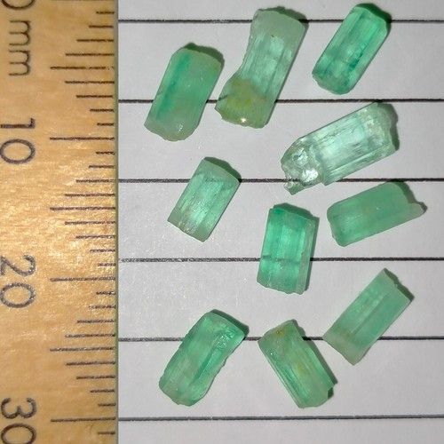 Emerald rough gemstones raw natural loose crystals parcel bundle Panjshir 6.2ct - Picture 4 of 8