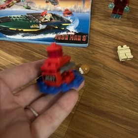 LEGO 76006 Marvel Super Heroes: Iron Man Extremis Sea Port Battle Complete w/Box