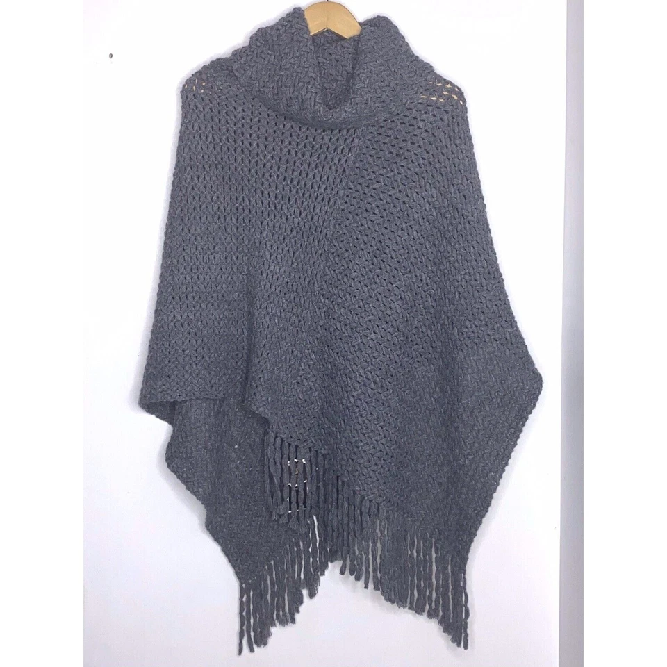 Poncho Sherry DC NUEVO CON ETIQUETAS Cuello Alto Tejido Borla Gris OS Foto 3 de 3