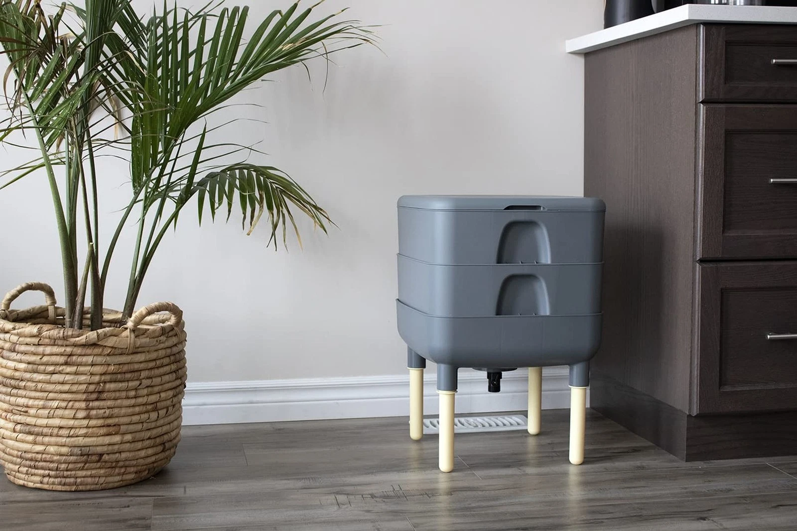 FCMP Outdoor Living Composter - Thumbnail 3