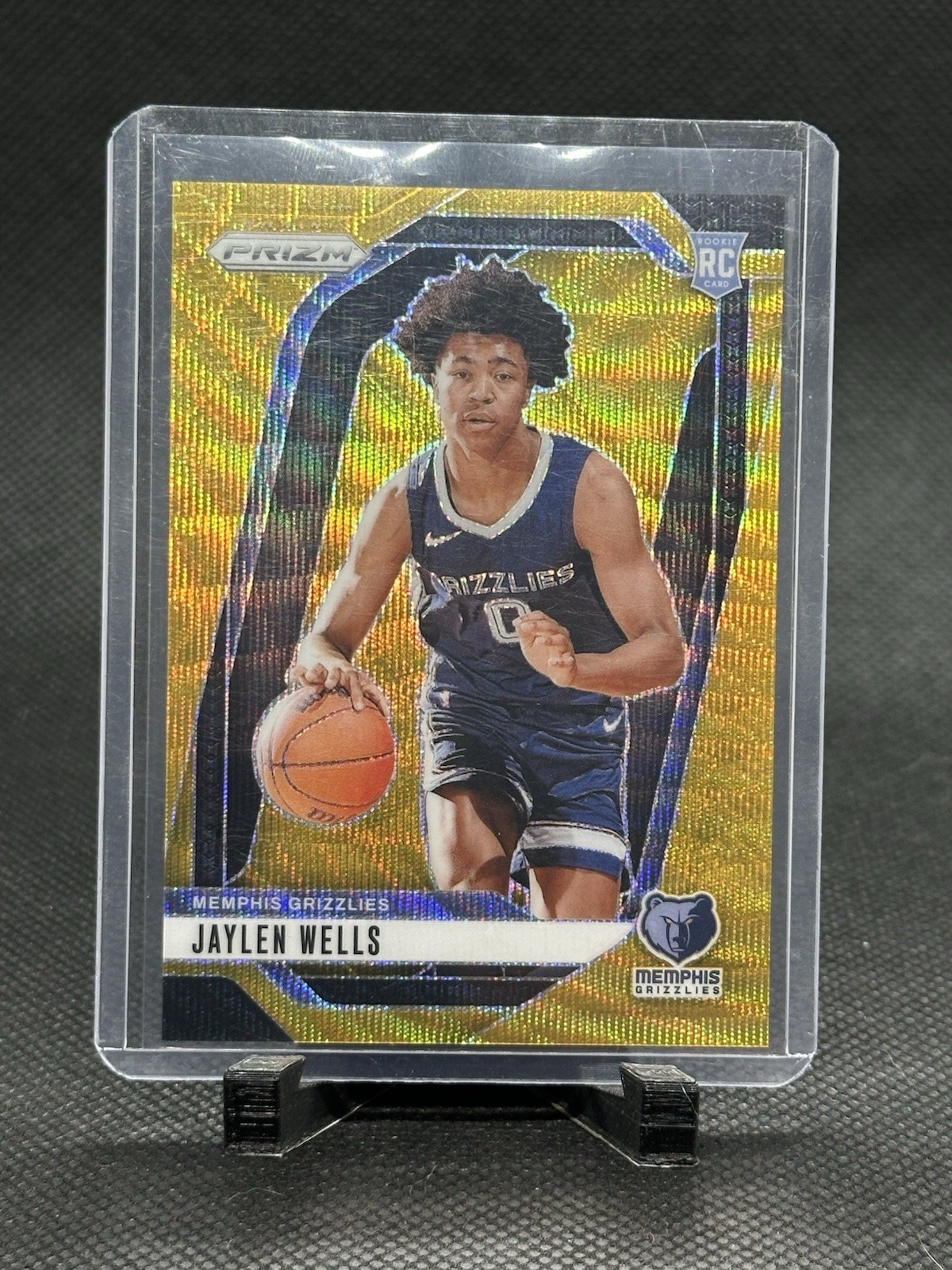 2024-25 Panini Prizm - Jaylen Wells #239 Gold Wave Prizm /10 (RC)