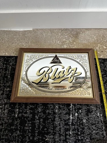 Vintage 1981 Blatz Beer Mirror Sign 20” x 14.5” Wood Frame Bar Mancave