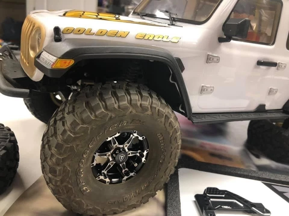 Durable 1.9 Beadlock Aluminum Wheels with Removable Caps - Perfect for RC Trucks - Image 4 of 4