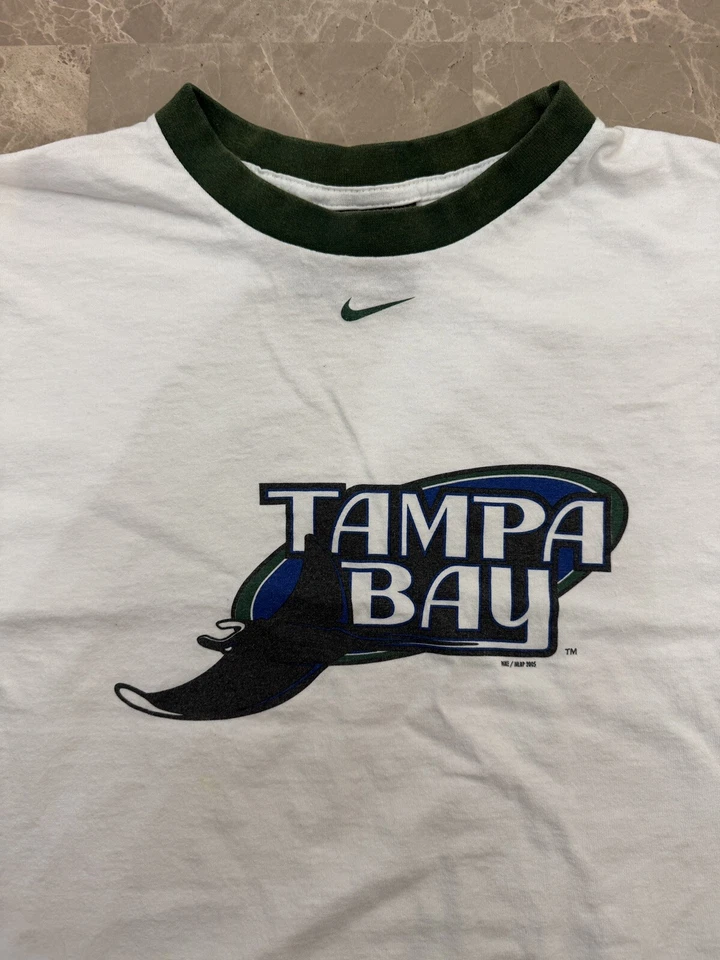 Camisa De Colección Rara Nike Tampa Bay Devil Rays Logo Antiguo Y2K Grande Centro Swoosh Foto 4 de 4