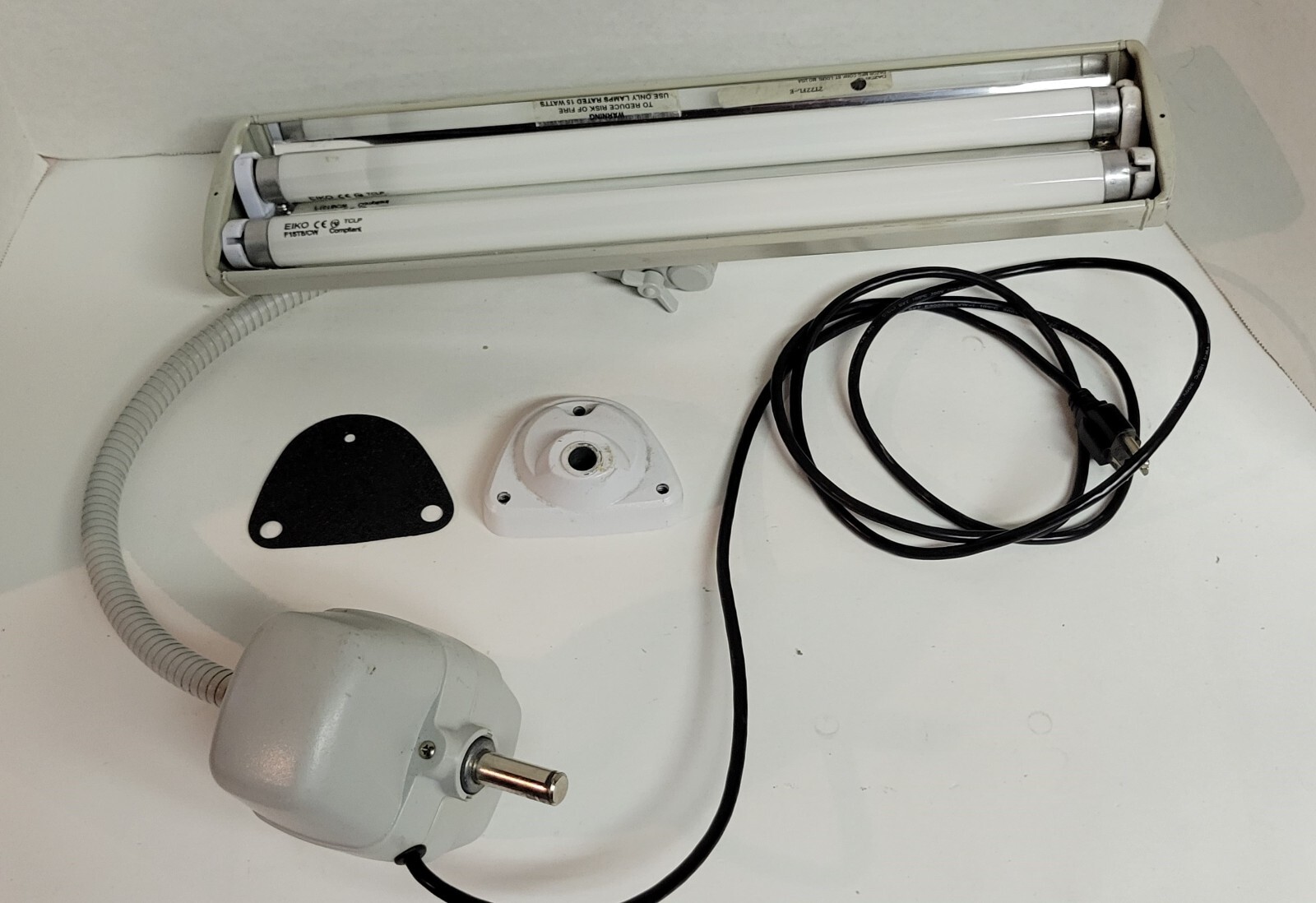 2Tube Fluorescent Clamp Style Jewelers Bench Lamp eBay