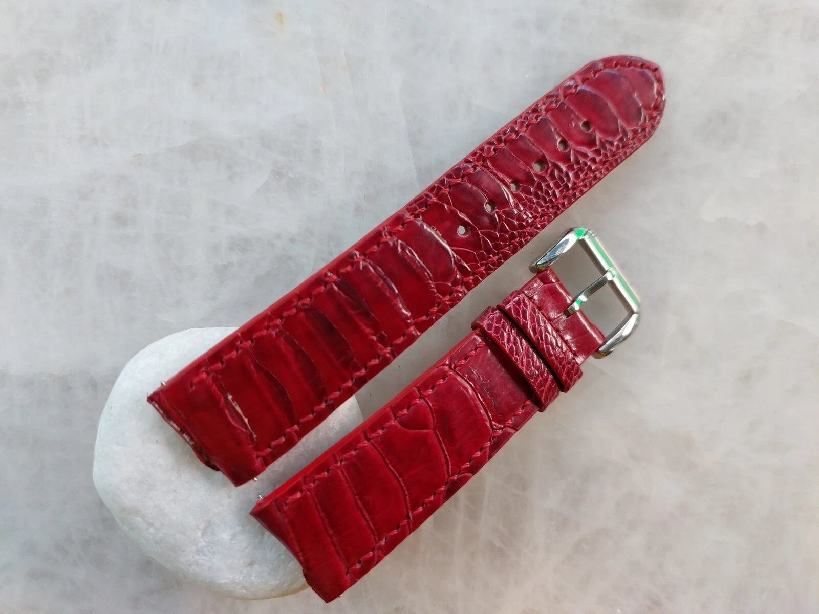 22mm/20mm Genuine Burgundy Ostrich Leather Padded Watch Strap Band