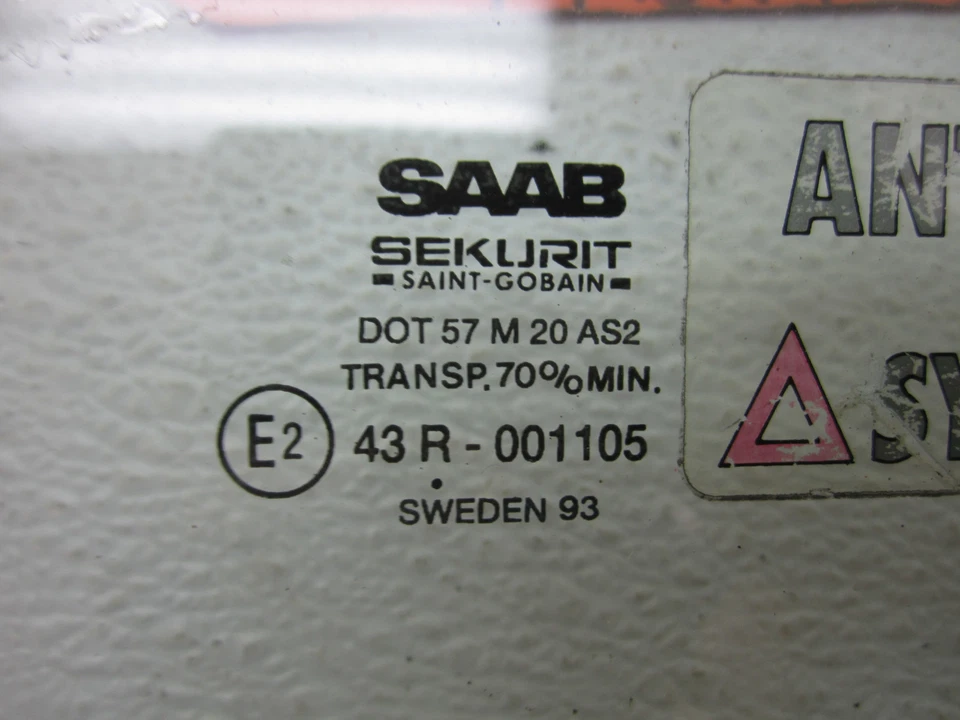PUERTA CRISTAL VENTANA PASAJERO DELANTERO DERECHO RF 85 86 87 88 89 90 91 92 93 SAAB 9000  Foto 2 de 2