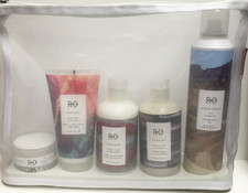 R Co Complete hair set, 5 PCS  COSMETIC BAG NEW 