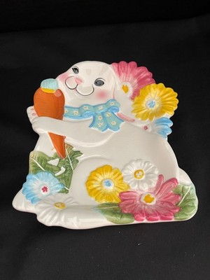 Chang Song Embossed Decorative Easter Bunny Ceramic Candy Plate Dish 8 x 7 