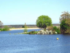 Photo 6x4 The blue waters of Sutton Bingham Who wants the Mediterranean w c2009