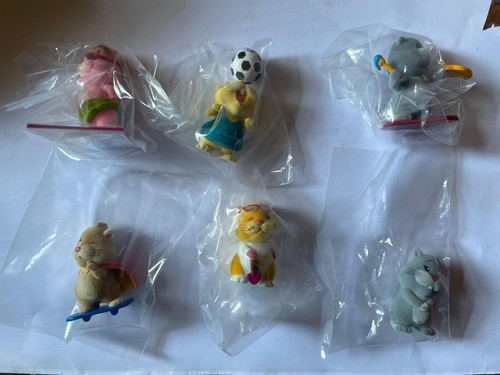 ZHU ZHU PETS SERIE COMPLETA FULL SET 14 PERSONAGGI 3D PREZIOSI COLLECTION NEW - Foto 2 di 2
