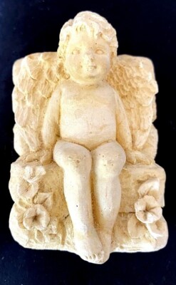 CERAMIC PLASTER OFF WHITE SITTING  ANGEL