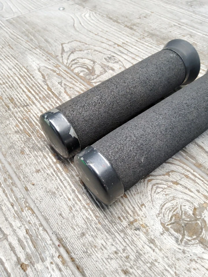 Juego de pares de empuñaduras de manillar de tubo de acelerador Honda Goldwing GL1000 1977 77 74-79 Foto 4 de 4